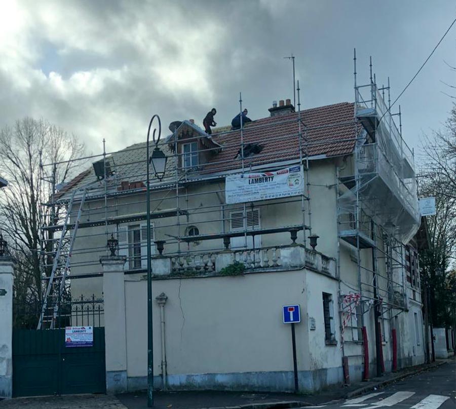 Couvreur à Bois-Colombes (92270)- Compagnons Lamberty dans les Hauts de Seine et en Ile de France